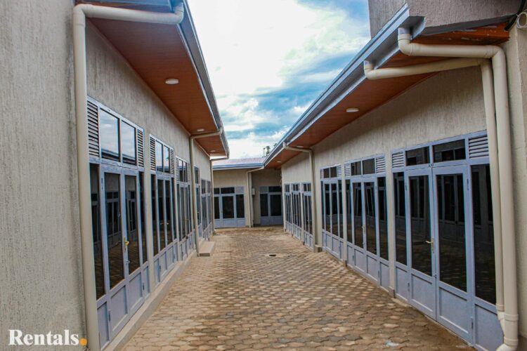 Busy Commercial Space For Rent in Kimironko Near the Market