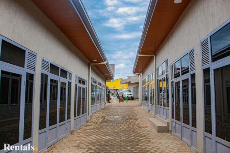Busy Commercial Space For Rent in Kimironko Near the Market