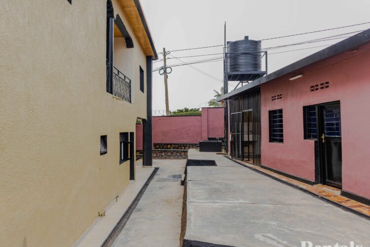 A Charming Villa For Rent in Nyarutarama
