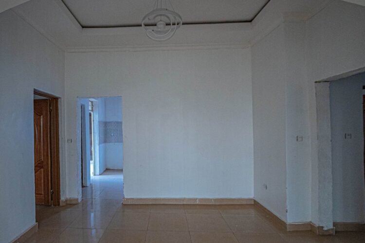 Rented! Convenient 4BR/3BA Home for Students in Sekimondo Estate, Bumbogo