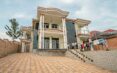 Student’s Dream Home with Parking and Proximity to Universities – Bumbogo