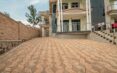 Student’s Dream Home with Parking and Proximity to Universities – Bumbogo