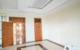 Student’s Dream Home with Parking and Proximity to Universities – Bumbogo