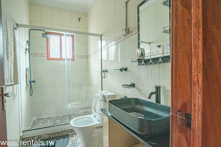 Rented! Short Term Rental: 3 Bedrooms, 2 Baths Family House (Fully Furnished) For Rent