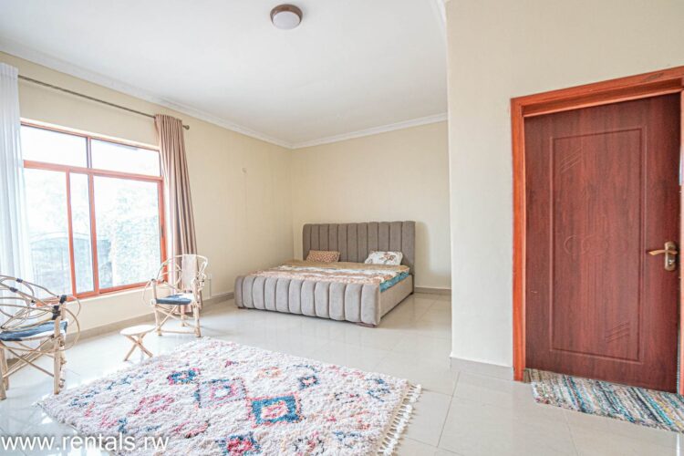 Rented! Short Term Rental: 3 Bedrooms, 2 Baths Family House (Fully Furnished) For Rent
