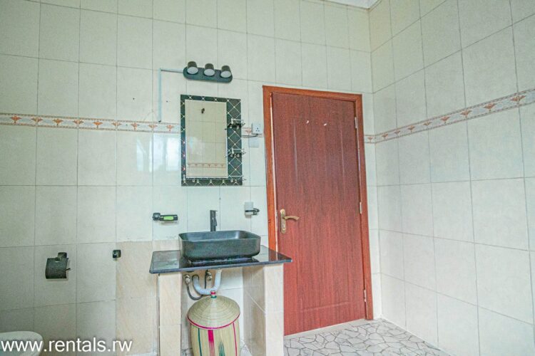Rented! Short Term Rental: 3 Bedrooms, 2 Baths Family House (Fully Furnished) For Rent